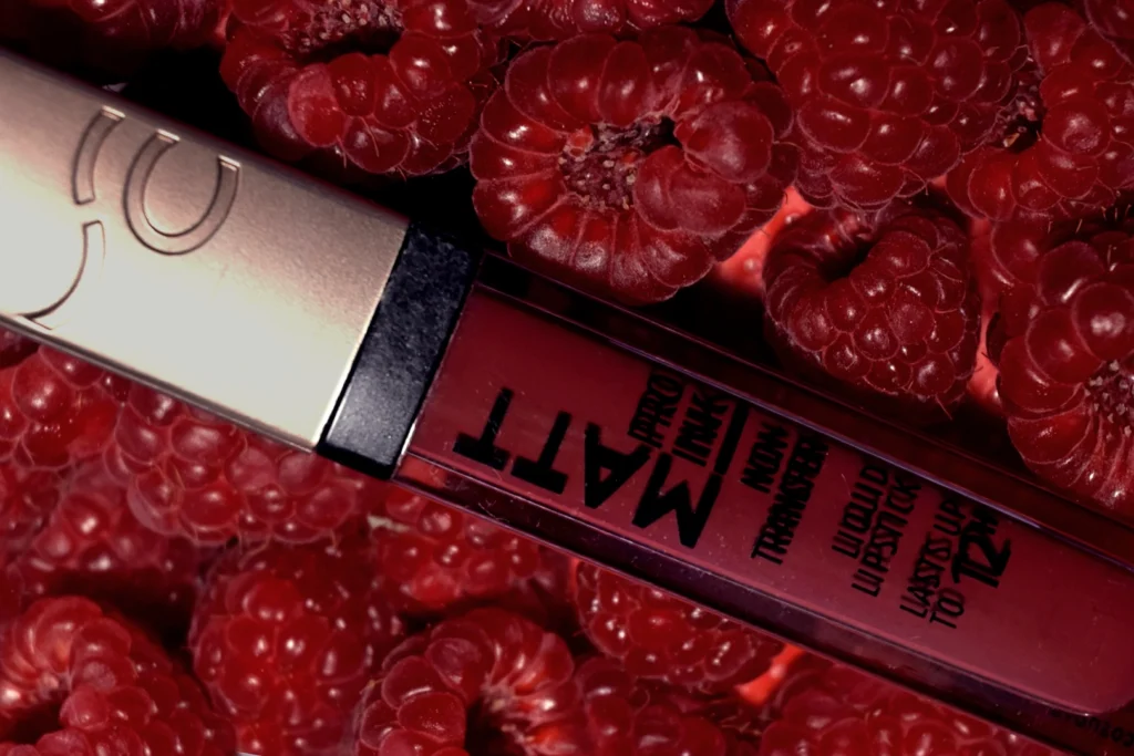 Abilleira Photography Cosmética Maquillaje Labial Líquido Catrice Matt Pro Foto Imagen Fotógrafa Estudio Abilleira Photography Cosmética Maquillaje Labial Líquido Catrice Matt Pro Foto Imagen Fotógrafa Estudio